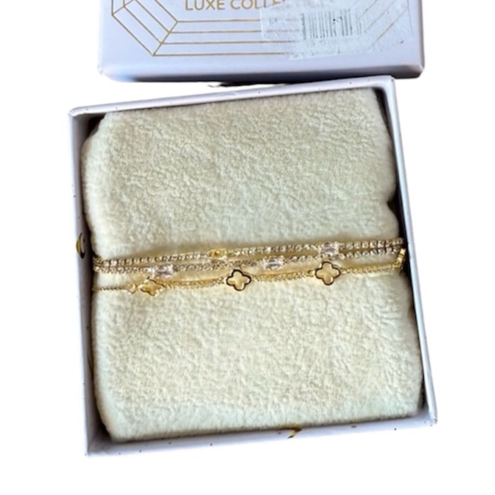 ARM CANDY BY EYE CANDY New 3 Strand Bracelet CZ Rhinestones Gold Tone Clover